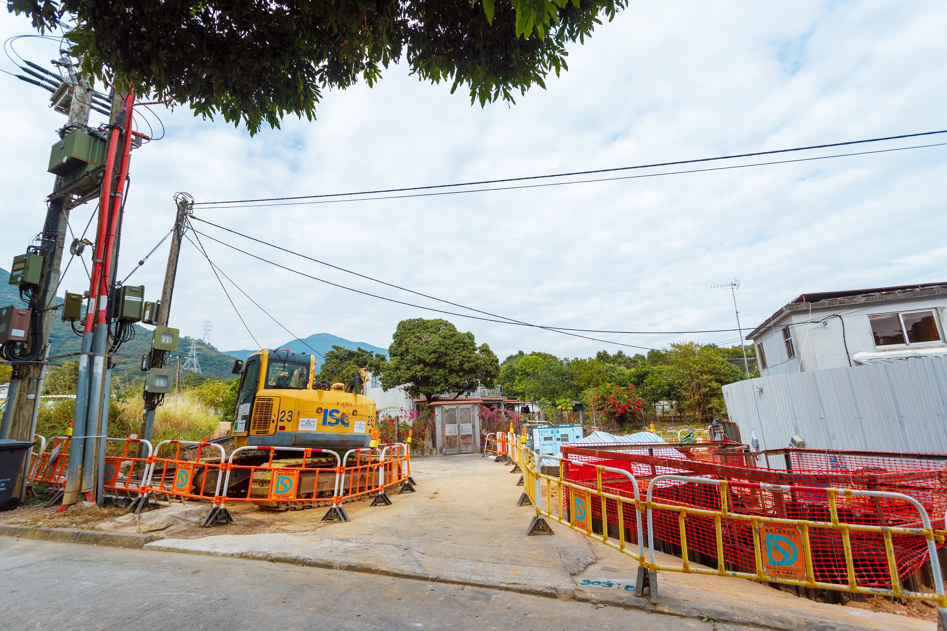 Sewage Pipe Laying by Trenchless Method