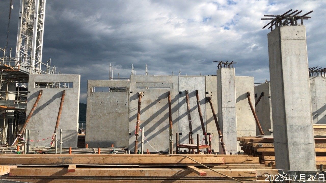 Installation of Wall Segments by DfMA Method